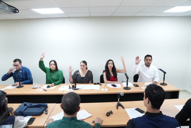 Integrantes de Comisión de Juventud, Cultura Física y el Deporte, sesionan en Sala A.