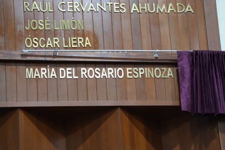 El nombre de María del Rosario Espinoza ya aparece en el Muro de Honor.